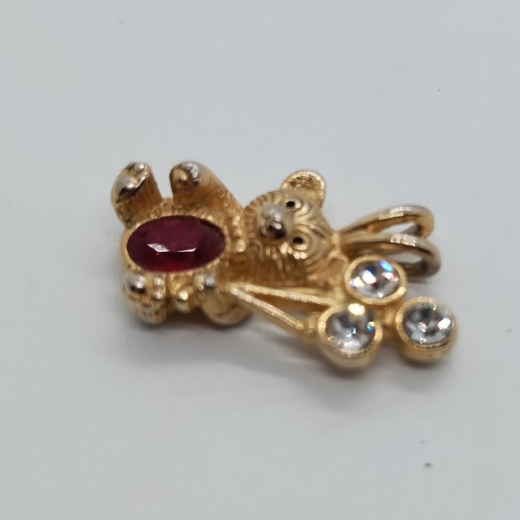 Bear Pendant Signed D.M.99 Gold Tone July Birthstone Red Belly Crystal Balloons - Picture 4 of 15